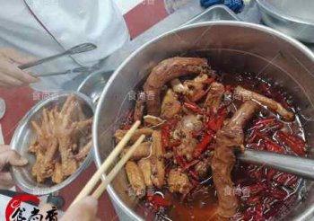 <b>烤鸭脖培训一般要学几天</b>